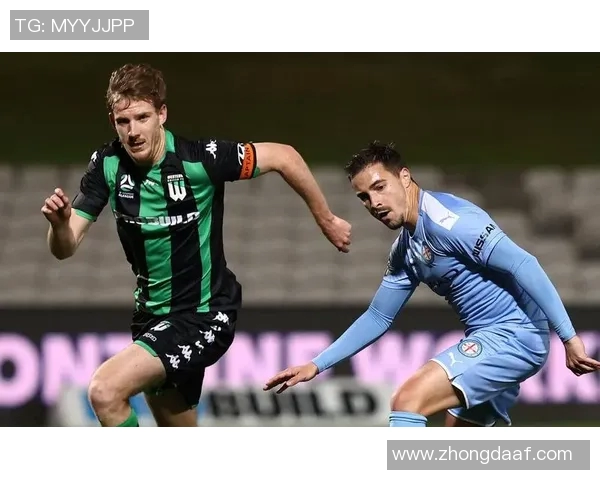 墨尔本胜利与清菜联的激烈对决展现足球魅力与团队精神 墨尔本胜利与清菜联的激烈对决展现足球魅力与团队精神