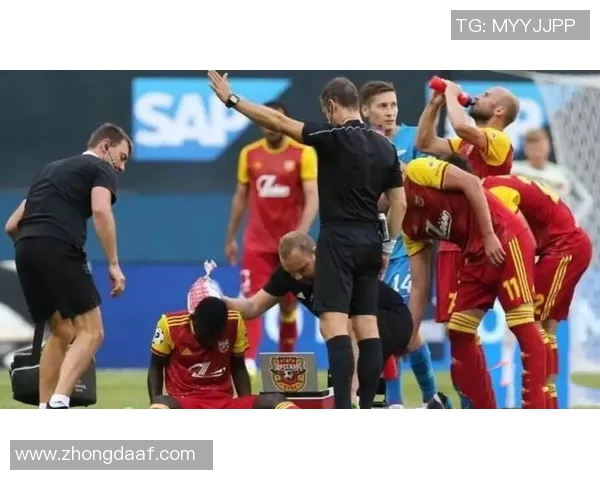 苏维埃之翼与莫斯科中央的巅峰对决展现足球魅力与激情的较量 苏维埃之翼与莫斯科中央的巅峰对决展现足球魅力与激情的较量