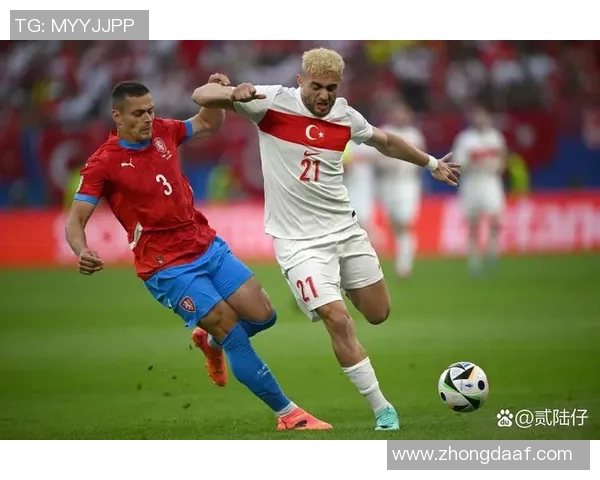 2016年土耳其对捷克比赛回顾:精彩进球与战术分析 2016年土耳其对捷克比赛回顾:精彩进球与战术分析