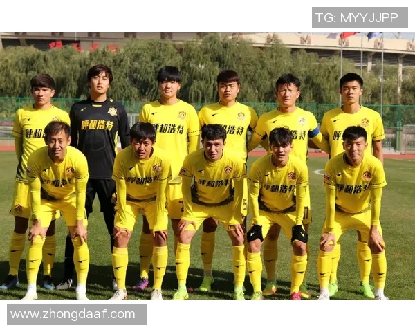 上海申鑫迎战呼和浩特争夺中甲联赛关键三分的激烈对决