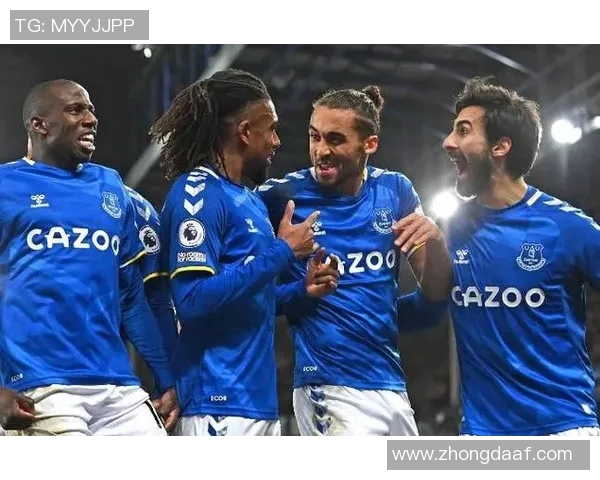 埃弗顿迎战康塞普森期待精彩对决与球队新篇章 埃弗顿迎战康塞普森期待精彩对决与球队新篇章