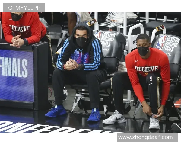 字母哥愤怒撕球衣雄鹿惨败后更衣室内冲突不断引发热议