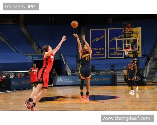 卫星直播勇士与火箭激战全场精彩瞬间尽在眼前