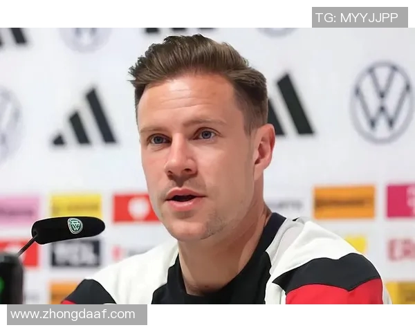 特尔施特根的辉煌之路:从青涩少年到世界顶级门将的成长历程 特尔施特根的辉煌之路:从青涩少年到世界顶级门将的成长历程