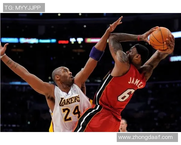 灰熊与湖人激战正酣比分揭晓引发球迷热议